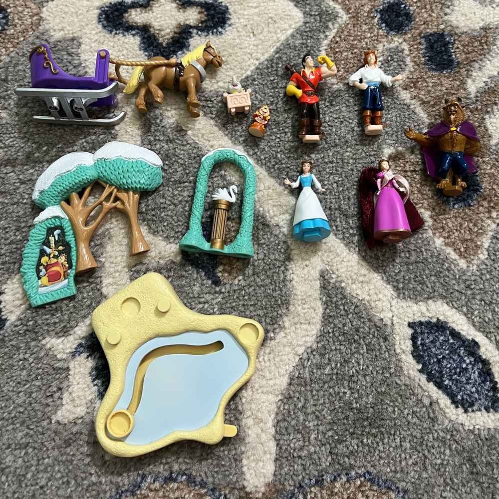 Disney Beauty and the Beast Miniature Figurine Collection